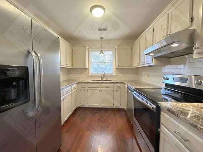 Photo - 13 Tomafield Ct