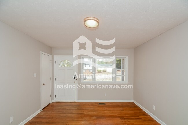 Photo - 3237 Barksdale Rd