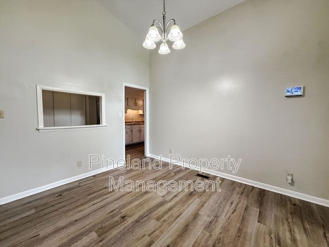 888 De Paul Dr