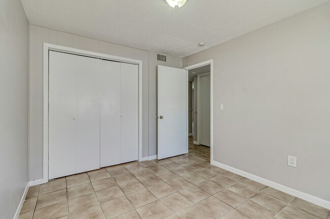 Photo - 8727 N 50th St Unit A
