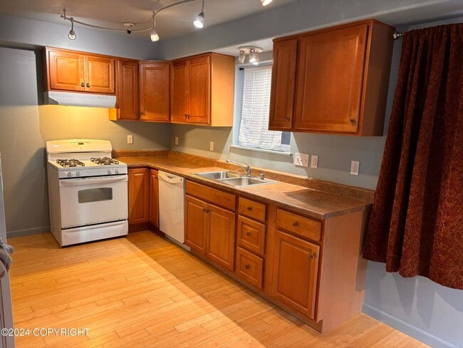 Photo - Beautiful Girdwood Home!