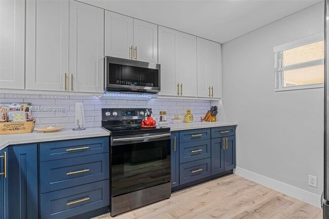 Photo - 8770 Azalea Ct Unidad 203