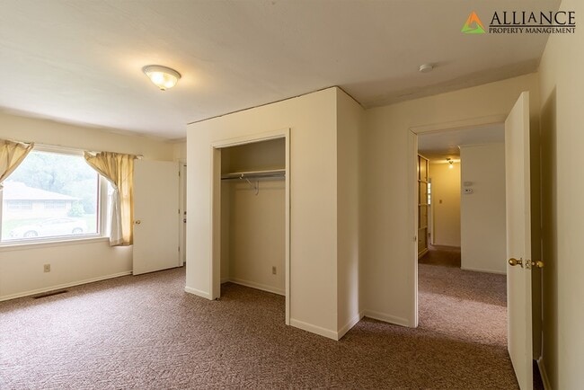 Photo - 1533 Pipher Ln Unidad 1533