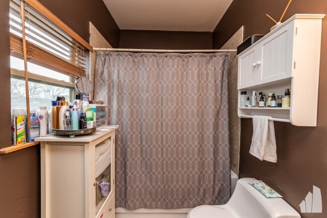 Photo - 1312 N Campbell Ave Unit 3