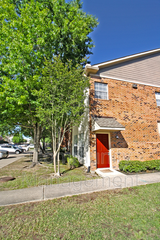 Photo - 710 E Boyd Dr Unit Apt 504