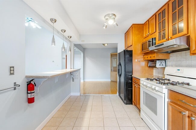 Photo - 33 Green Valley Ct Unit 33