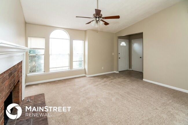 Photo - 1361 Wrens Ct