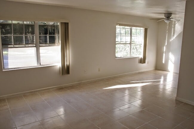 Photo - Fort King Manor