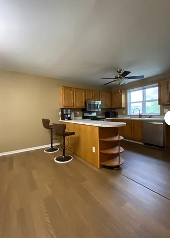 Photo - 402 Meadow Ave