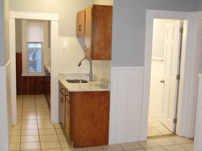 Photo - 2 Sturgis St Apartments Unit 3