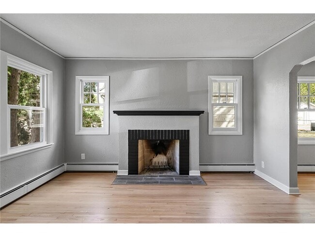 Photo - 2082 Berkeley Ave