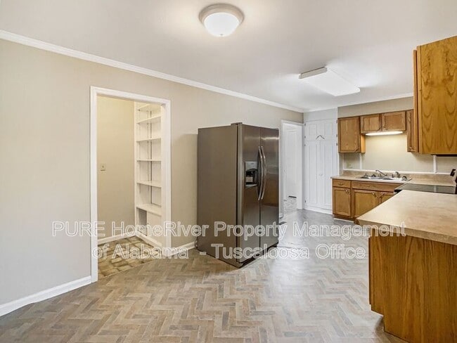 Photo - 322 20th E St