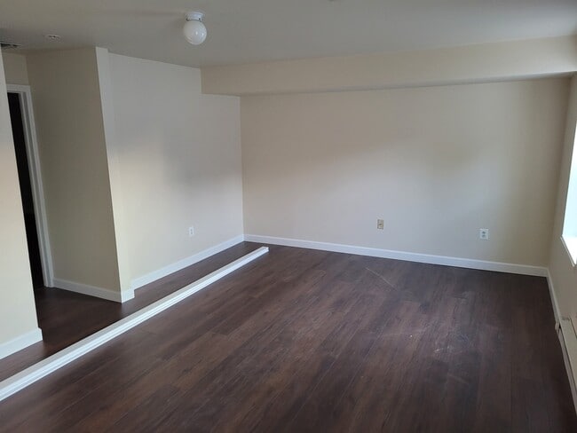 Photo - 1506 52nd St Unit 1 Bedroom