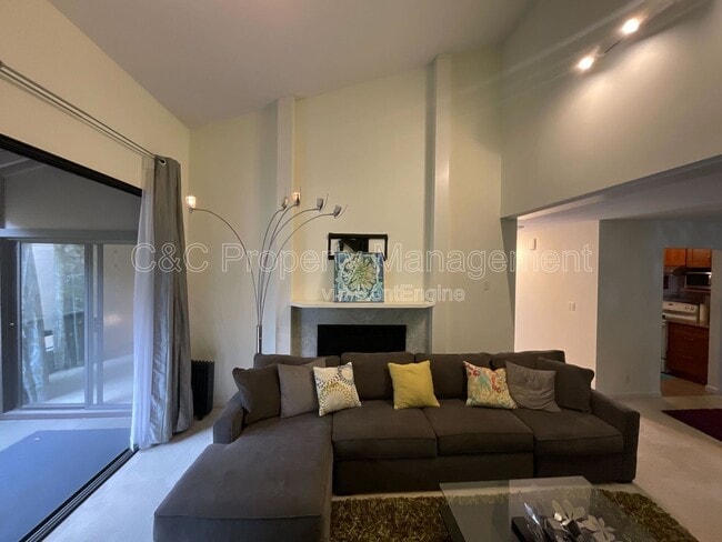 Photo - 765 N Rengstorff Ave Unit 8