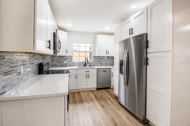 Photo - 113 Inwood Cir