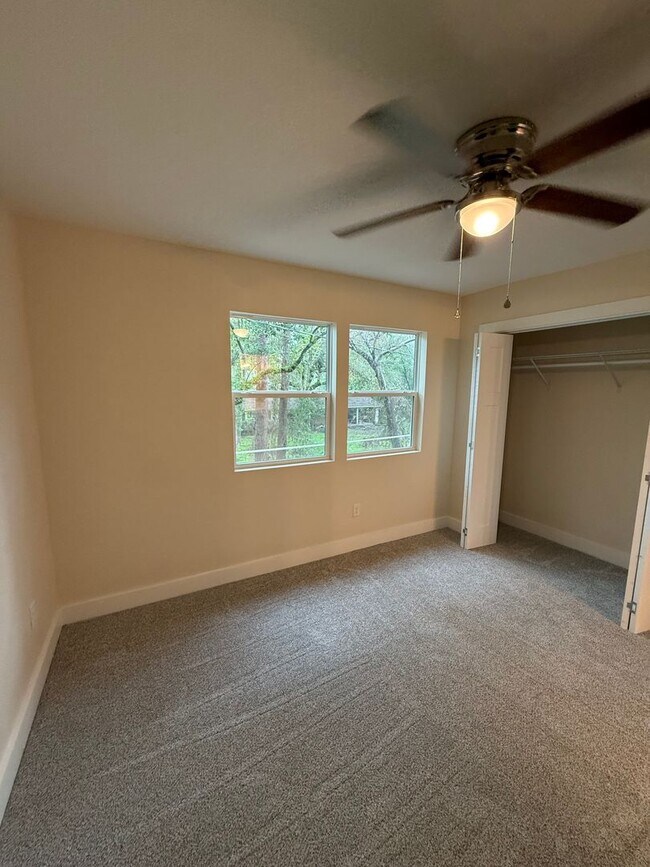 4405 NW 31st Ave