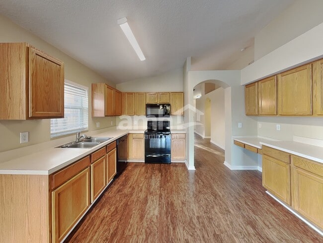 Photo - 13136 Early Run Ln