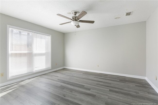 Photo - 613 Mosswood Ln