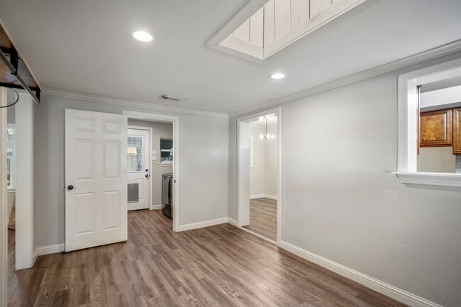 Photo - 2411 Orange St