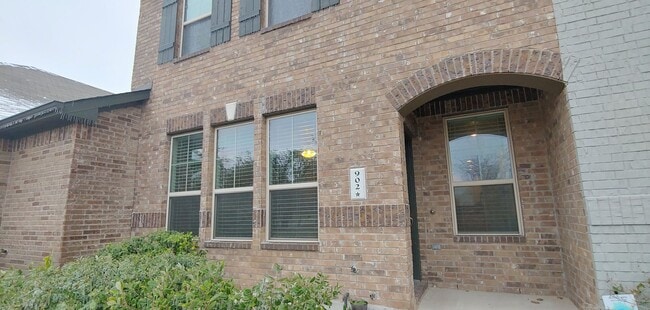 Photo - 7220 Wyoming Springs Dr