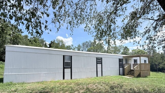 Photo - Fully Remodeled 3 Bedroom, 2 Bath Home in ...