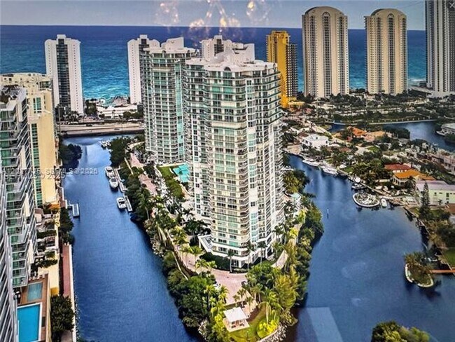 Photo - 16500 Collins Ave