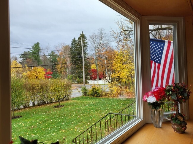 Photo - 2857 NY-9D