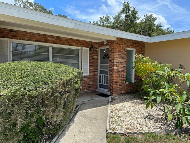 Building Photo - 3017 Lockwood Terrace Rental