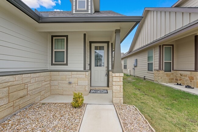 Photo - 827 Mineral Wells Ln