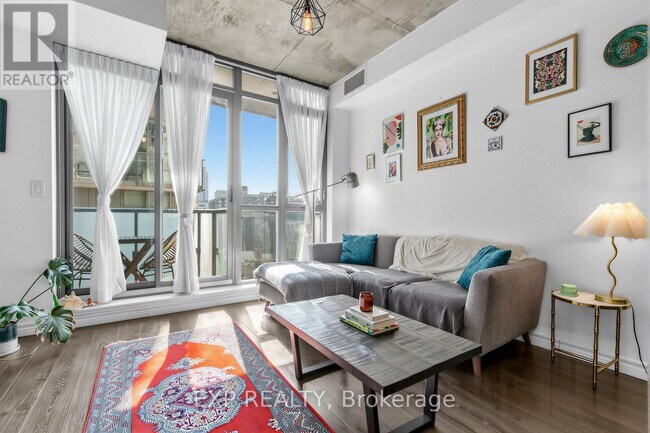 Photo - 8 Gladstone Ave Unité 412