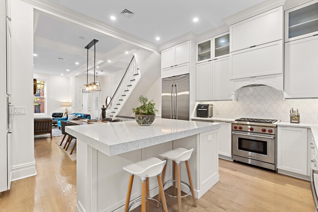 Photo - 1111 Bloomfield St