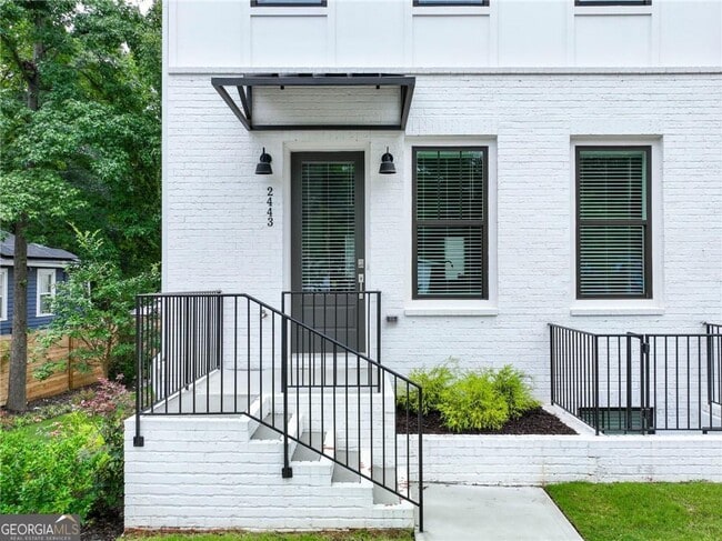 Building Photo - 2443 Sycamore Rd NW