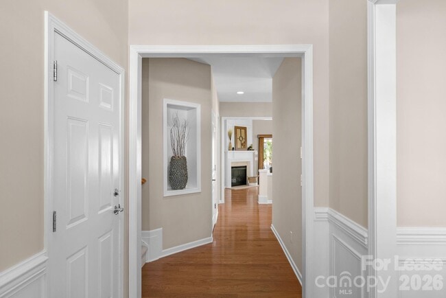 Photo - 2076 Belair Dr