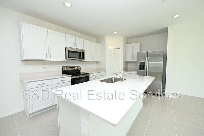 Photo - 7847 Abagail Dr