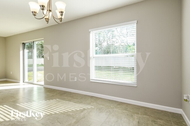 Photo - 453 Earhart Dr