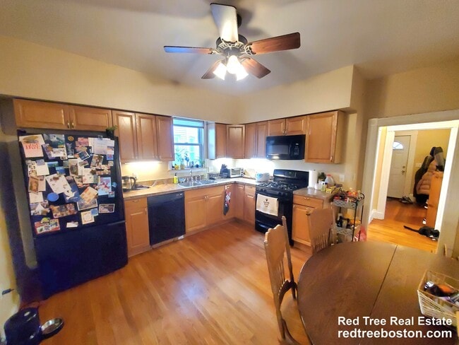 Photo - 72 Marshall St Unit 1