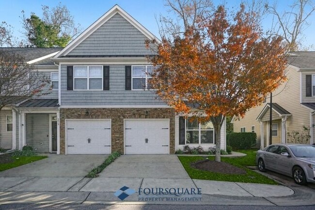 Building Photo - Lovely End-Unit Townhome with Office Space, Fenced Yard & Garage – Minutes from Downtown Raleigh