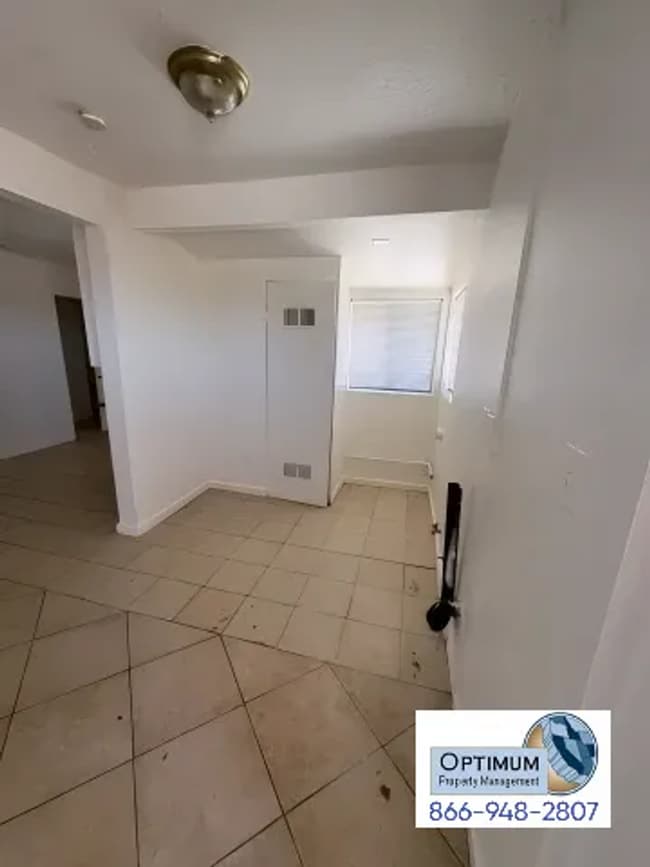 Photo - 3-Bedroom 1-Bathroom Home with Fireplace, Front Yard & Private Back Patio in Victorville