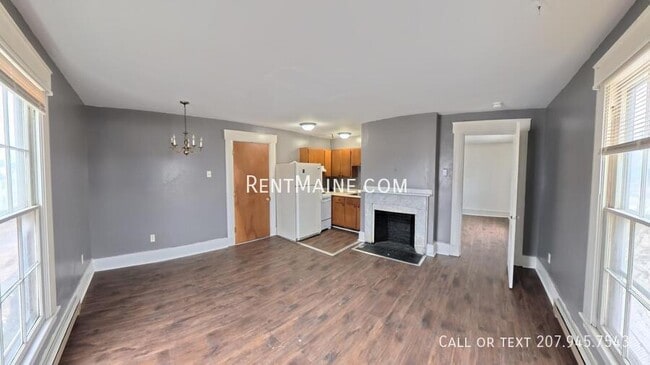 Photo - 62 State St Unidad 4