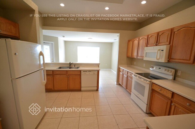 Photo - 202 Clovis Pass