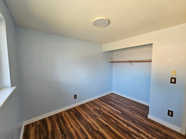 Photo - 7010 Meridian Rd SE