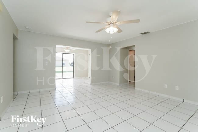 Photo - 2603 NE 4th Ave