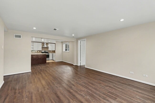 Photo - 900 S Harrison St Unit 900 S Harrison St #1