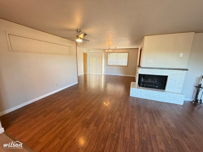 Photo - 2701 1/2 W Lincoln Ave