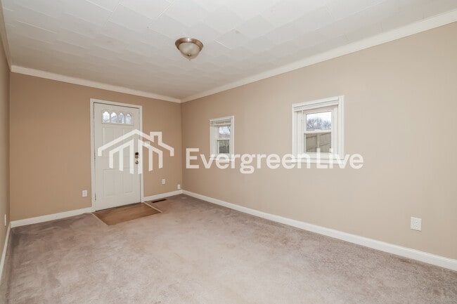 Photo - 4555 Oakdell Ave