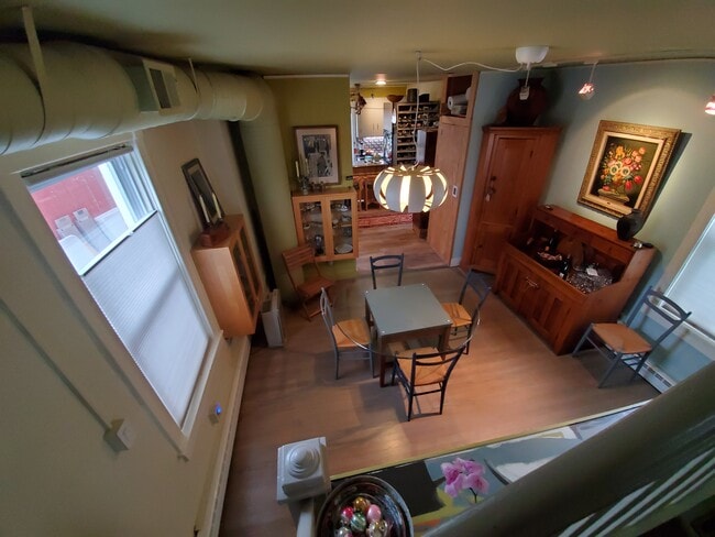 Photo - 256 S Carroll St