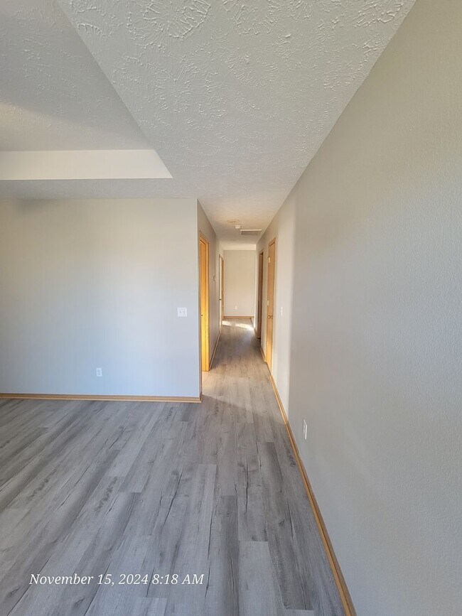 Photo - S0225-MF1 Unit A