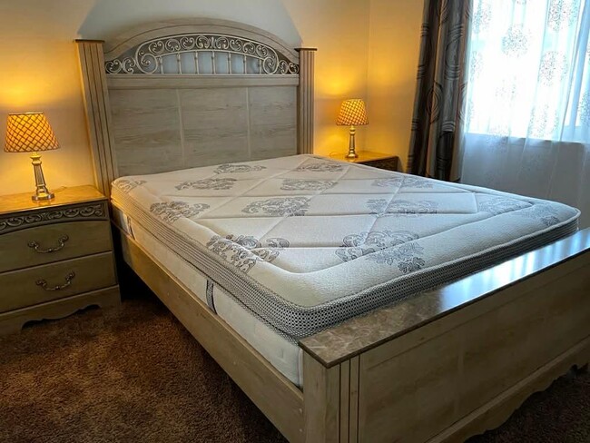 Building Photo - 8935 El Mirador Dr Unit 2