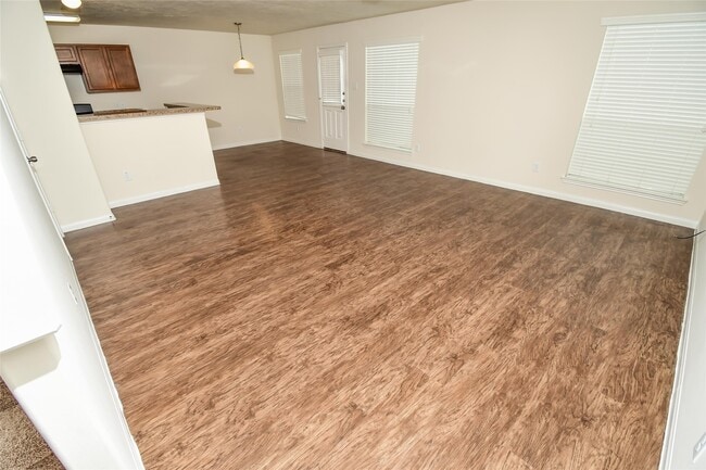 Photo - 6030 Santa Cecilia Ln