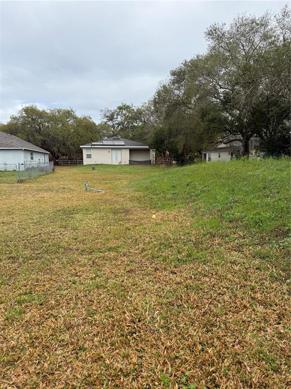 Photo - 310 Grape Ave